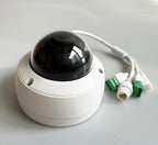 Telecamera di sicurezza Hikvision AcuSense da 4 MP con rilevamento di persone e veicoli